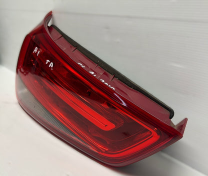 STOP FANALE POSTERIORE SINISTRO AUDI A1 2010-2014