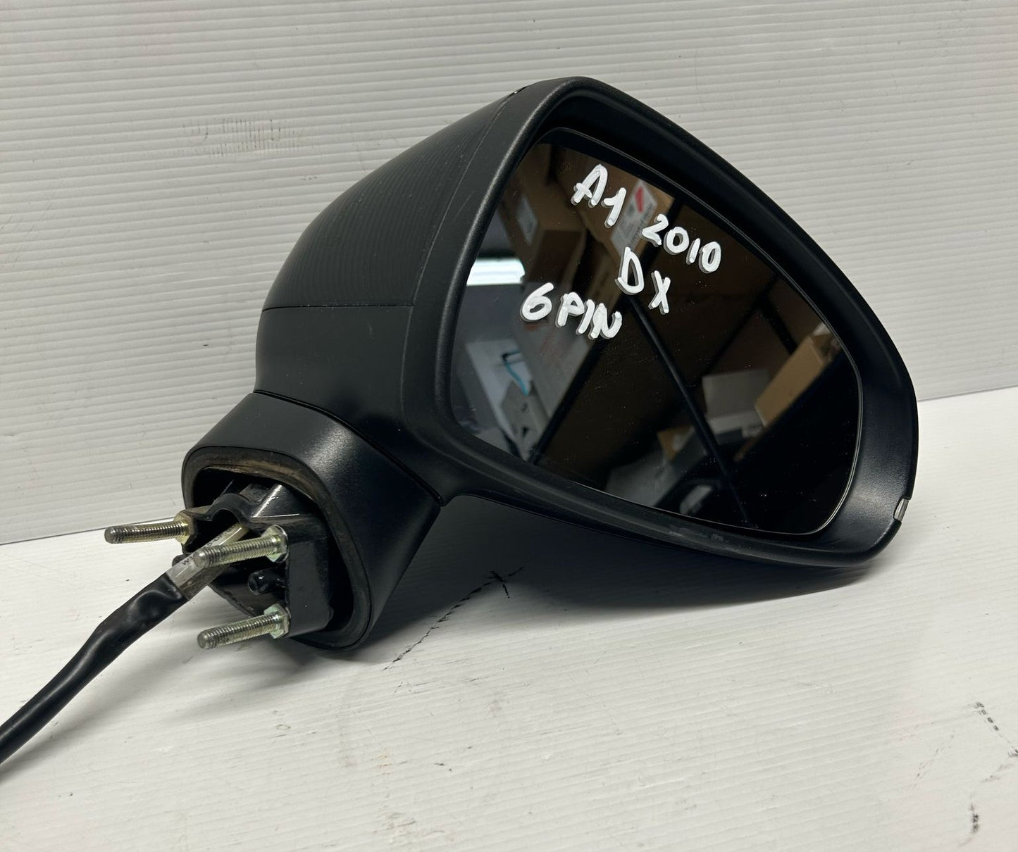 SPECCHIETTO RETROVISORE DESTRO AUDI A1 2010 6 PIN