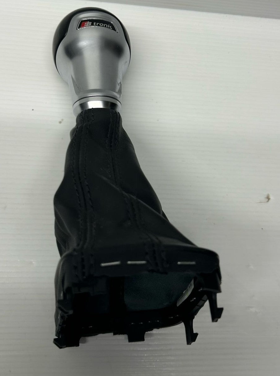 POMELLO CAMBIO CUFFIA MARCE AUDI A1 2010