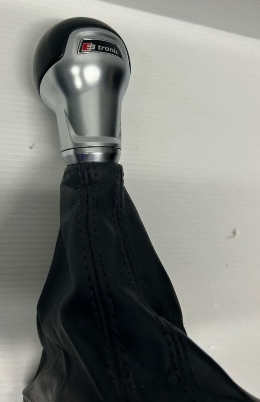 POMELLO CAMBIO CUFFIA MARCE AUDI A1 2010