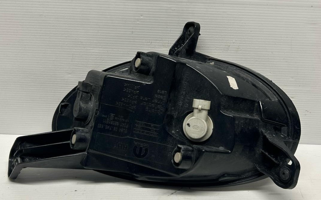 FANALINO FENDINEBBIA ANTERIORE DESTRO FIAT 500 X CODICE : 52065911 14>