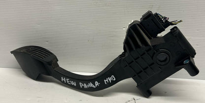 PEDALE ACCELERATORE FIAT PANDA 1.0 IBRIDA 2020 CODICE:52097947