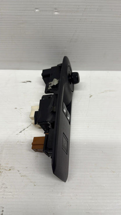 PULSANTE INTERRUTTORE ALZAVETRI OPEL COMBO 17> ANTERIORE SINISTRA