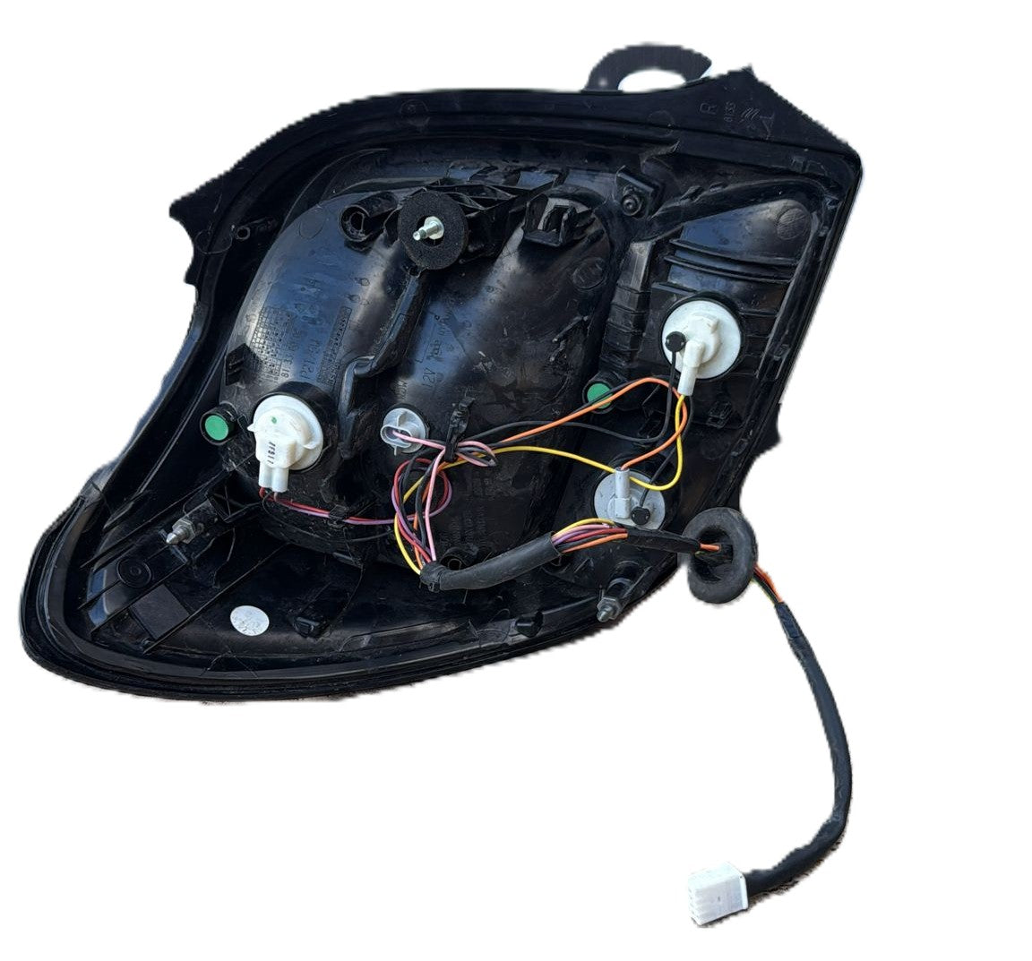 STOP FANALE  POSTERIORE DESTRO CITROËN C1 2017 CODICE: 815500H152