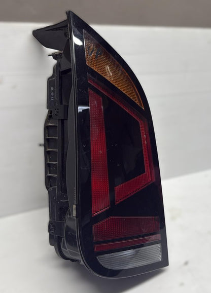 STOP FANALE  POSTERIORE SINISTRO VOLKSWAGEN UP 2016