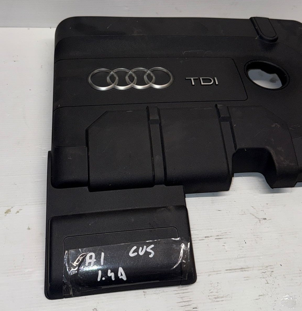 CARTER(COPERCHIO) MOTORE AUDI A1 2015 1.4 DIESEL CODICE:04B103925A