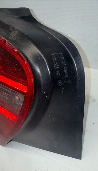 STOP FANALE POSTERIORE SINISTRO MERCEDES CLASSE A 176 2015 NORMALE(NON LED)