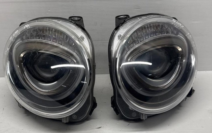 COPPIA FARI ANTERIORI FIAT 500 2017 (I GANCI SONO ROTTI)