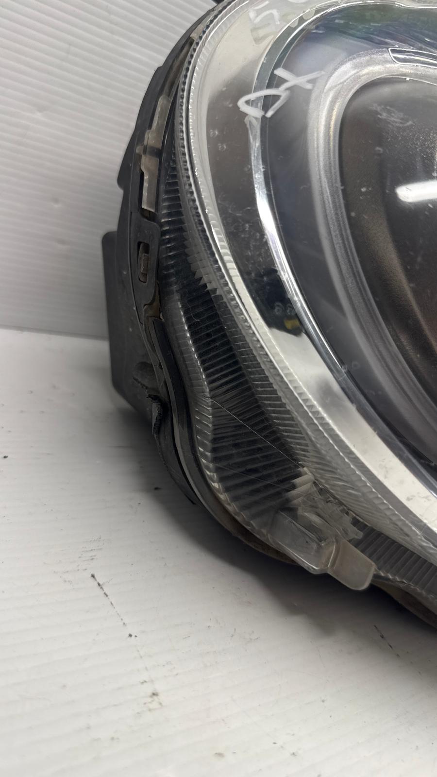 COPPIA FARI ANTERIORI FIAT 500 2017 (I GANCI SONO ROTTI)