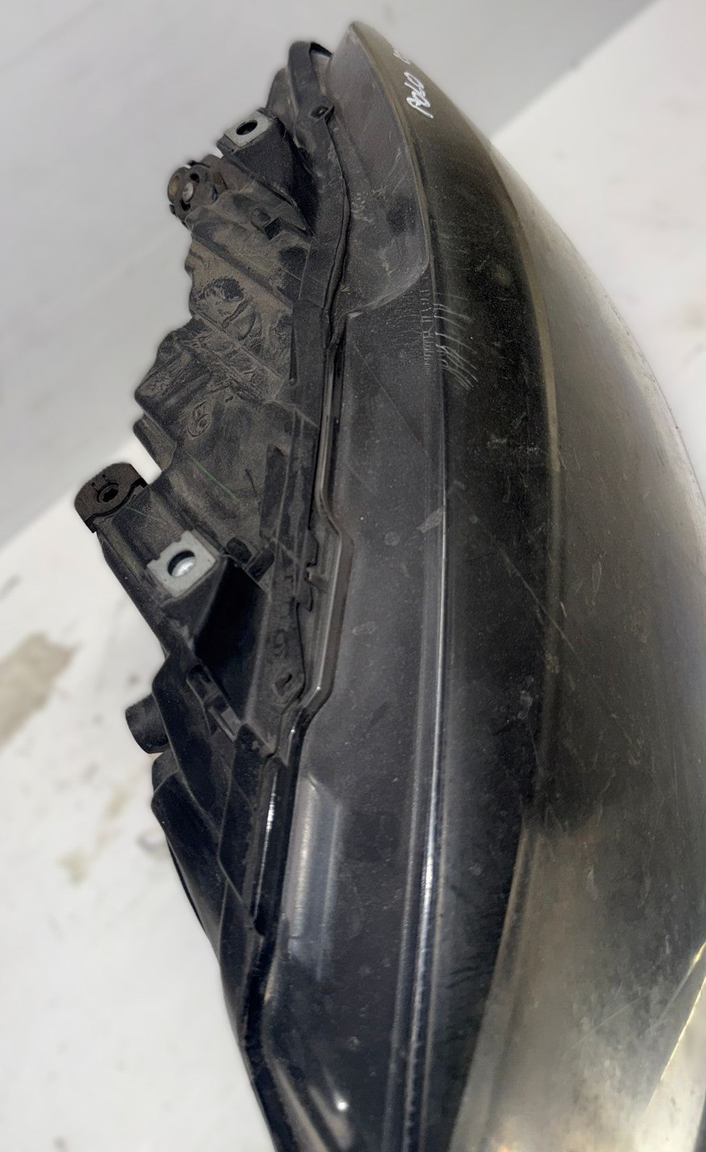 FARO ANTERIORE SINISTRO VOLKSWAGEN POLO 2010(DA LUCIDARE)