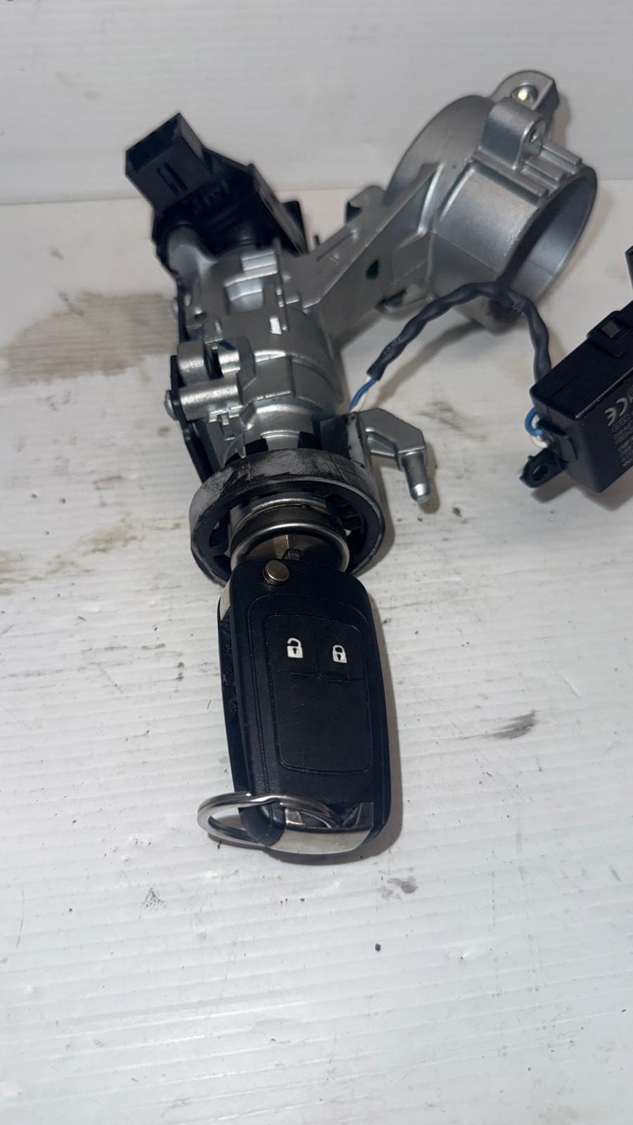 BLOCCHETTO ACCENSIONE CHIAVE OPEL CORSA E 2015 3 SERIE BENZINA