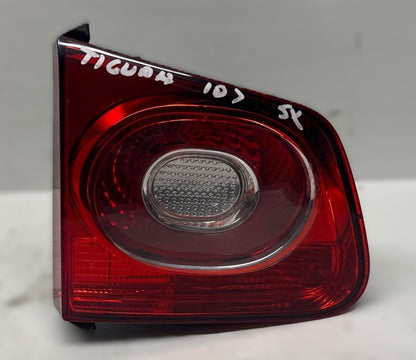 STOP FANALE POSTERIORE SINISTRO PORTELLONE VOLKSWAGEN TIGUAN 2011