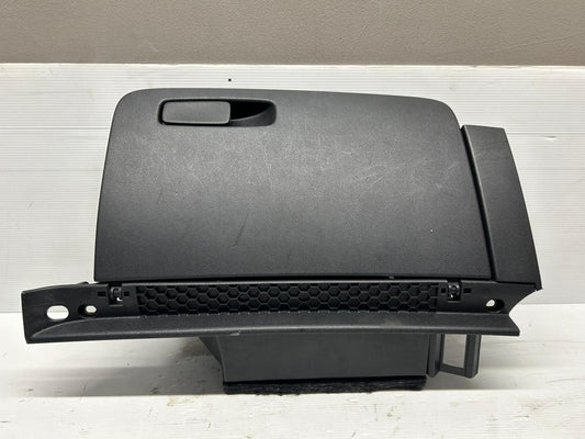 CASSETTO PORTA OGGETTI AUDI A1 2015 ORIGINALE USATO