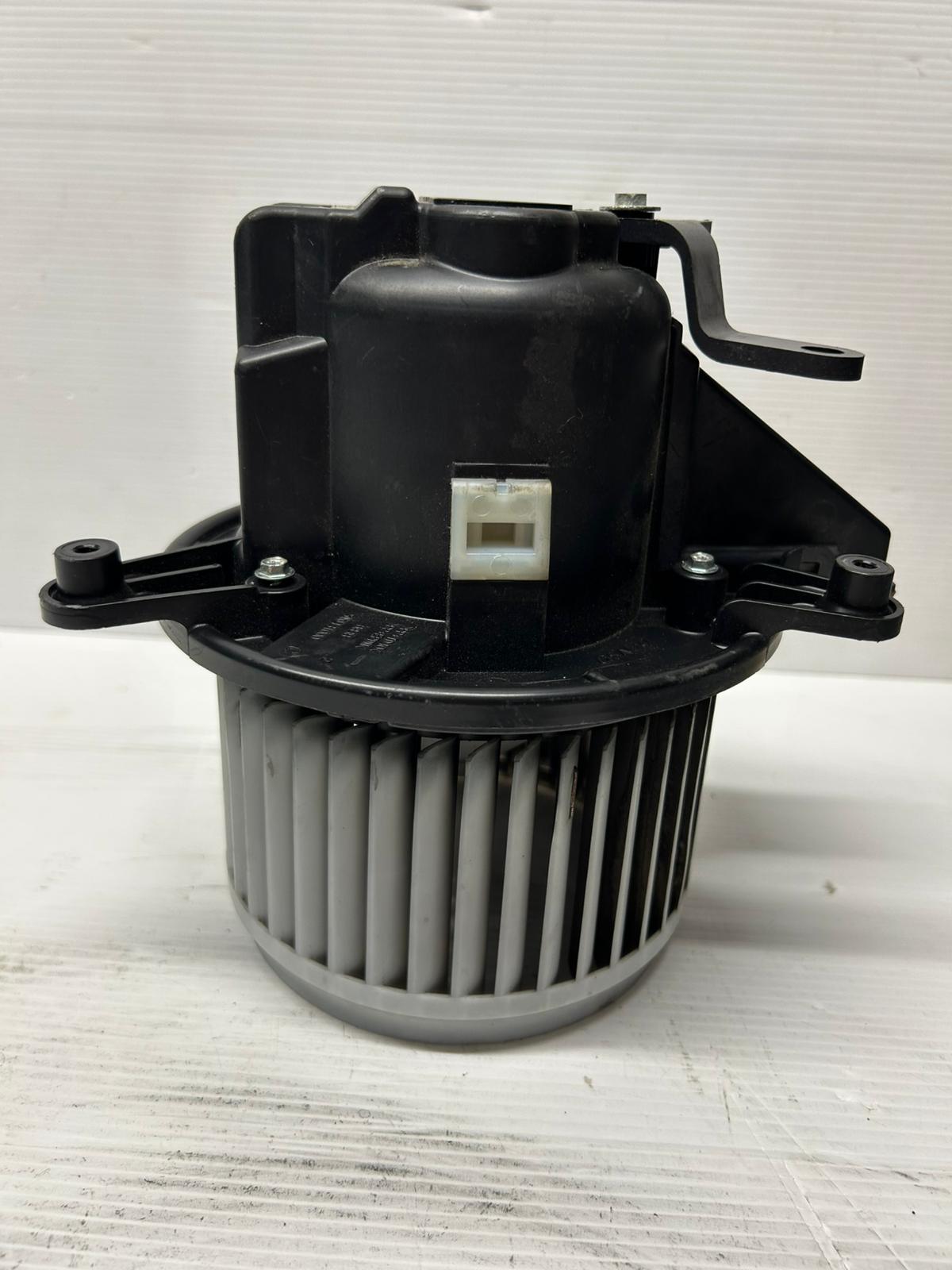 VENTOLA RISCALDAMENTO INTERNA STUFA ALFA ROMEO STELVIO / GIULIA 2020