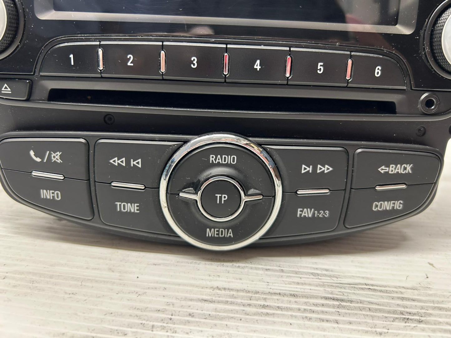 CD AUTORADIO OPEL CORSA E CODICE:DWGM1004