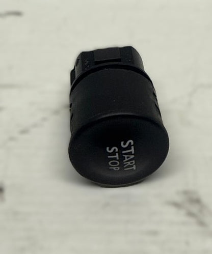 PULSANTE START E STOP RENAULT CLIO 2013 CODICE:50698R