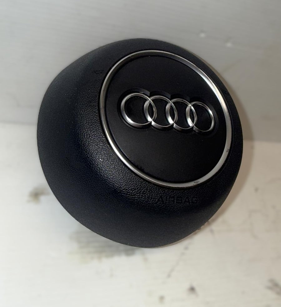 AIRBAG VOLANTE AUDI TT CODICE:8S0880201A