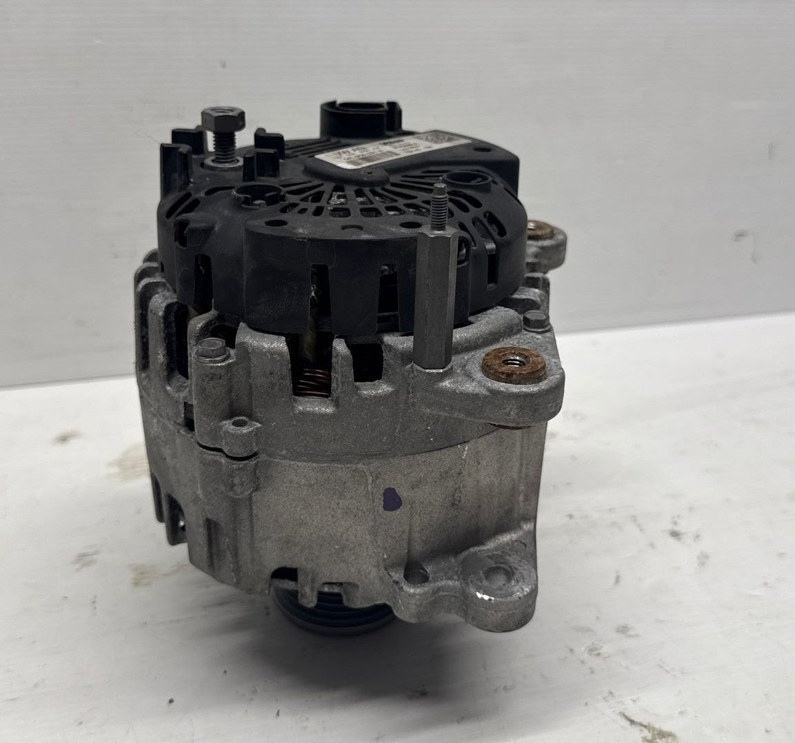 ALTERNATORE VALEO 1.6 DIESEL AUDI Q2\Q3\VOLKSWAGEN T-ROC\SKODA OCTAVIA 17>