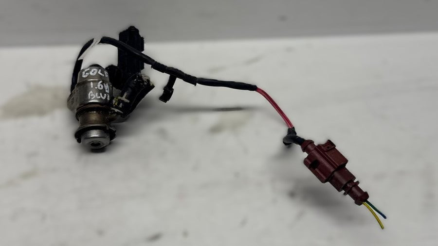 INIETTORE ADBLUE VOLKSWAGEN GOLF 7 \T-ROC 1.6 DIESEL CODICE:04L131113P