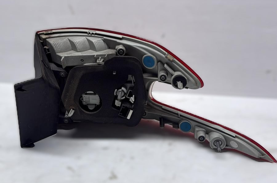 STOP FANALE LED POSTERIORE ESTERNO SINISTRO SW PEUGEOT 308 2015