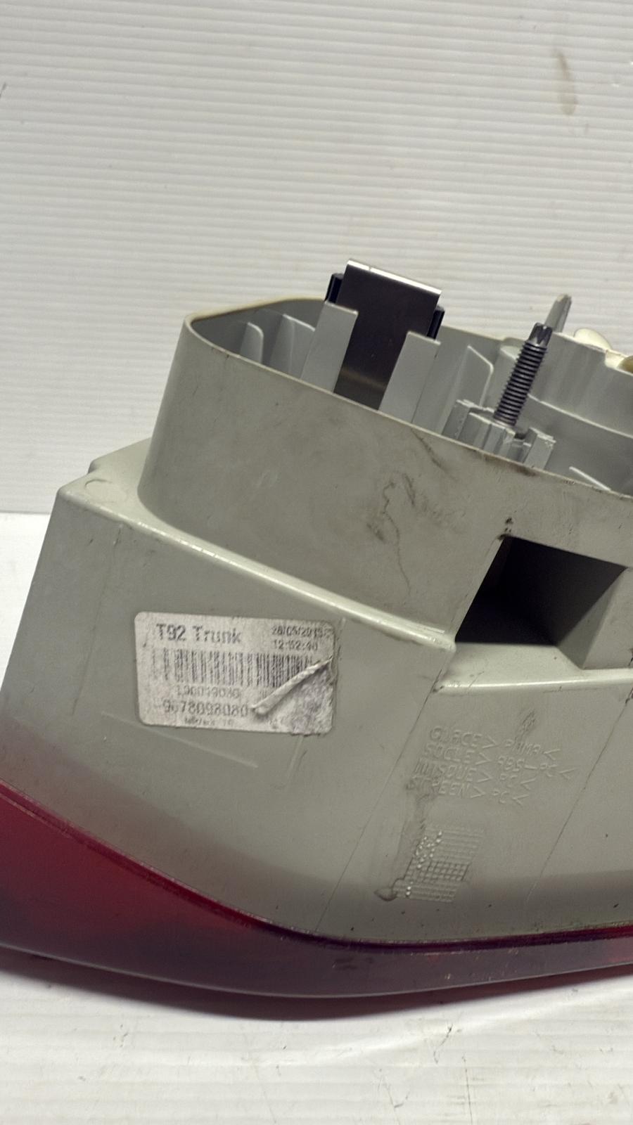 STOP FANALE LED POSTERIORE PORTELLONE SINISTRO SW PEUGEOT 308 2015