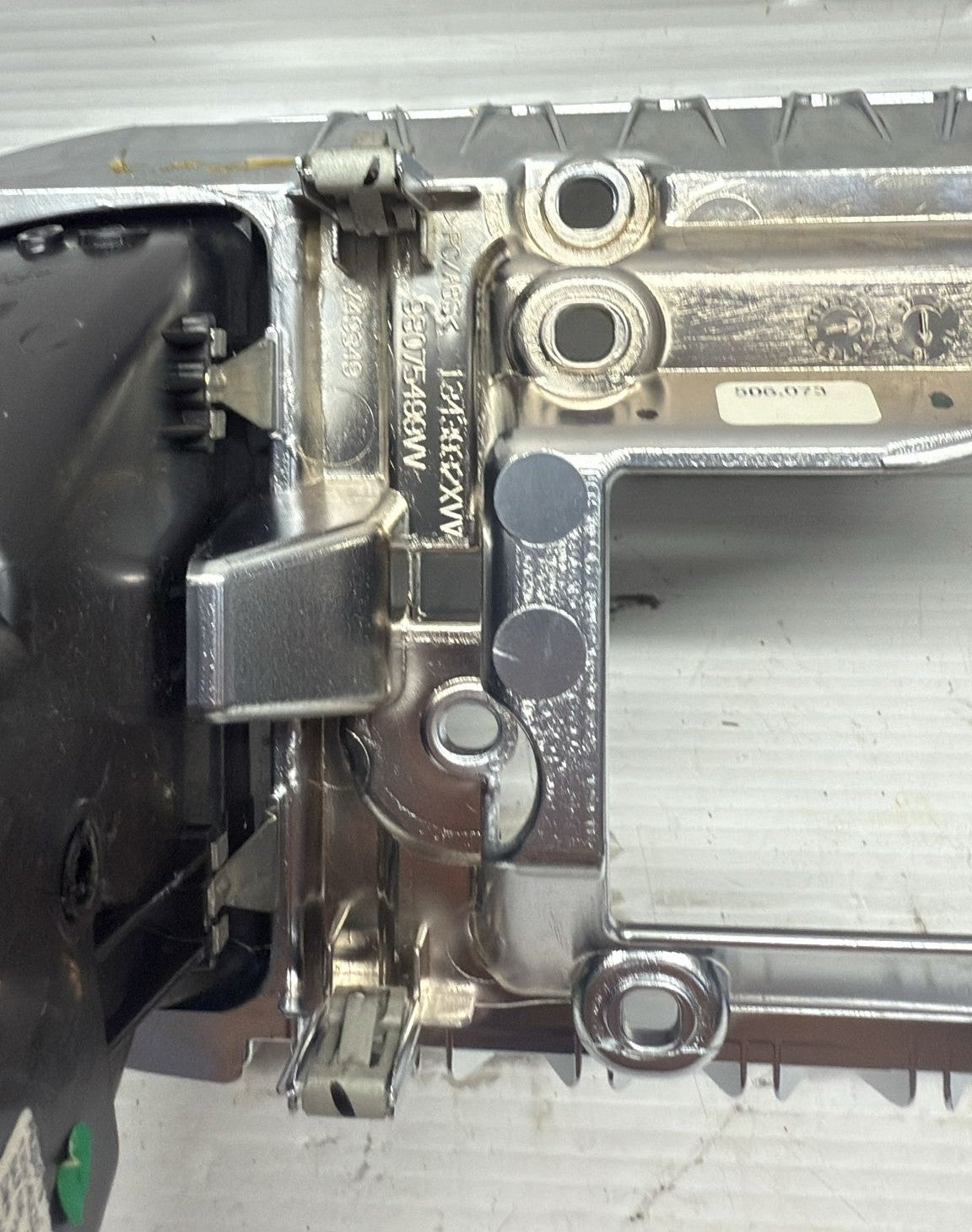 GRIGLIA DI VENTILAZIONE CENTRALE CRUSCOTTO PEUGEOT 308 2015