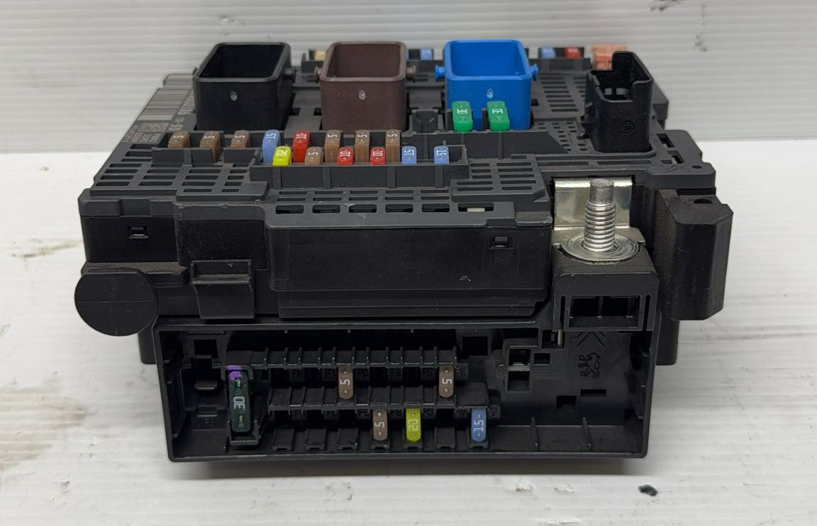 SCATOLA DEI FUSIBILI PEUGEOT 308 2015 CODICE:9810296380