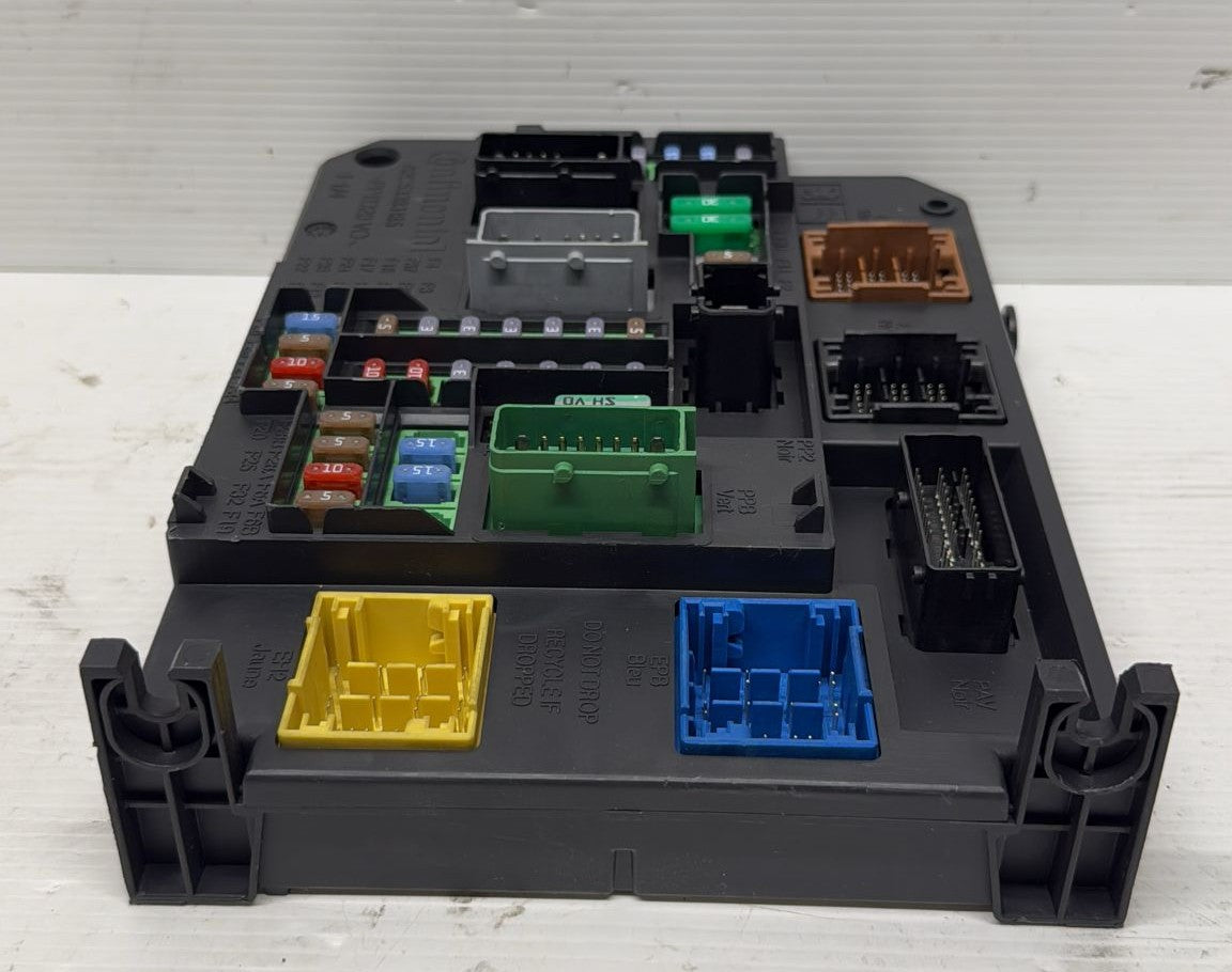 SCATOLA RELÈ/FUSIBILI PEUGEOT SW 308 2015 CODICE:1667046180