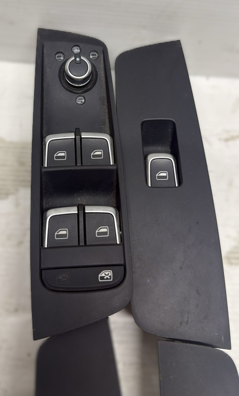 PULSANTIERA CROMATA ALZAVETRI AUDI A1 2016 ANTERIORE\POSTERIORE