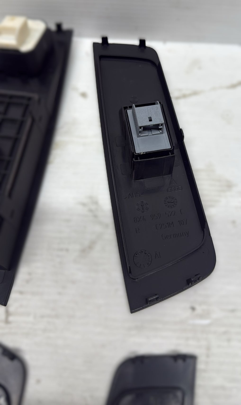 PULSANTIERA CROMATA ALZAVETRI AUDI A1 2016 ANTERIORE\POSTERIORE