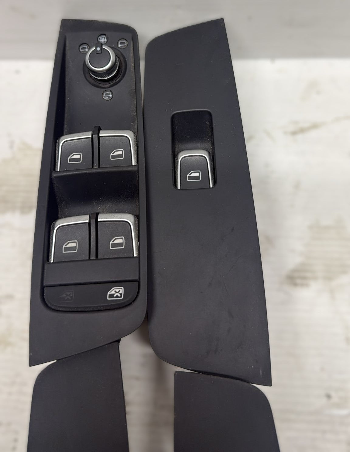 PULSANTIERA CROMATA ALZAVETRI AUDI A1 2016 ANTERIORE\POSTERIORE