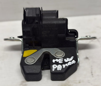 SERRATURA CHIUSURA PORTELLONE FIAT NEW PANDA 2015 CODICE :51876008