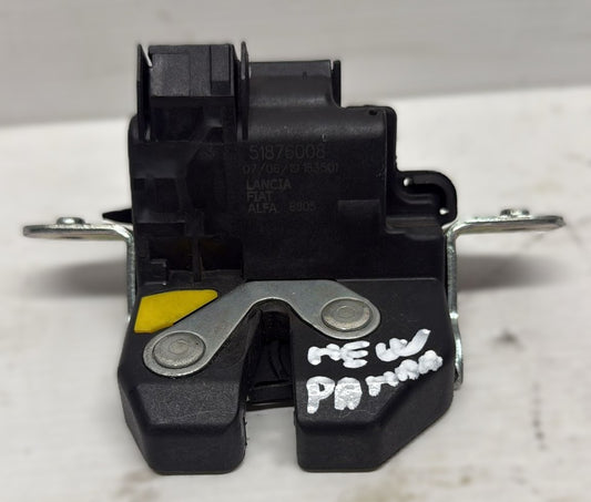 SERRATURA CHIUSURA PORTELLONE FIAT NEW PANDA 2015 CODICE :51876008