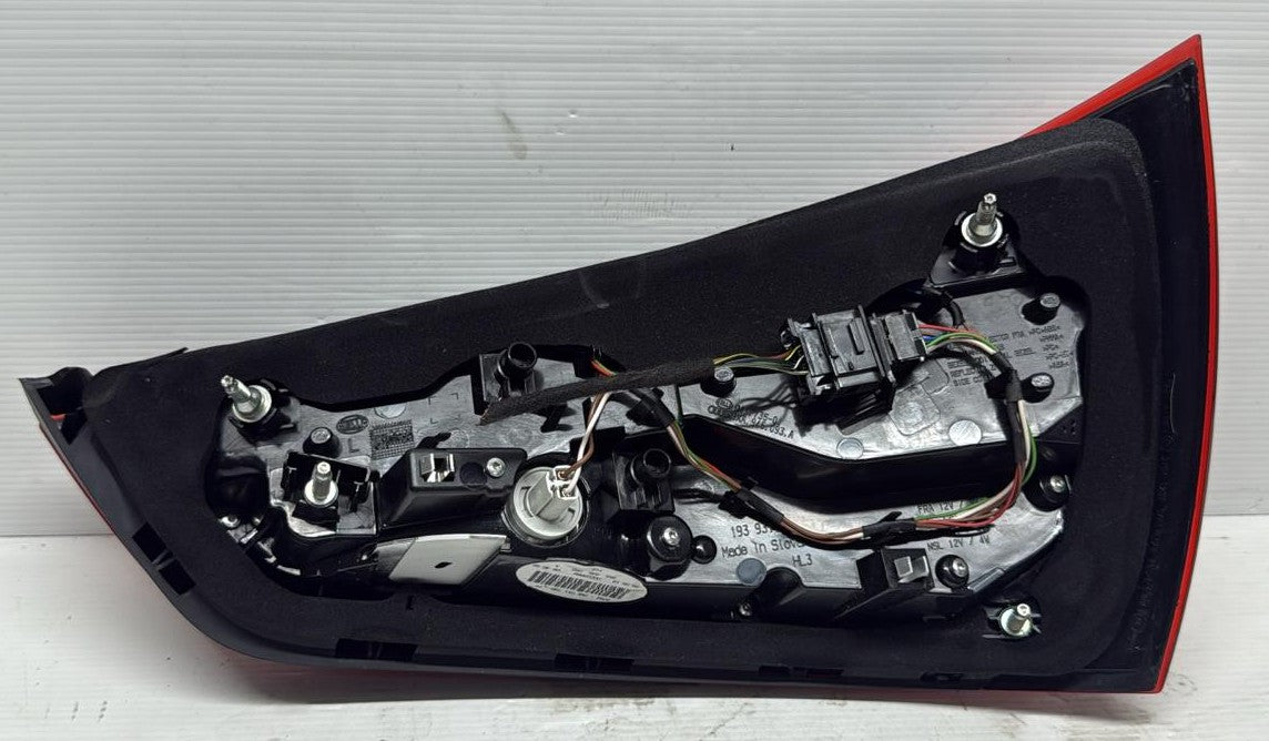 STOP FANALE LED POSTERIORE SINISTRO AUDI A1 2016 CODICE:8XA945093A