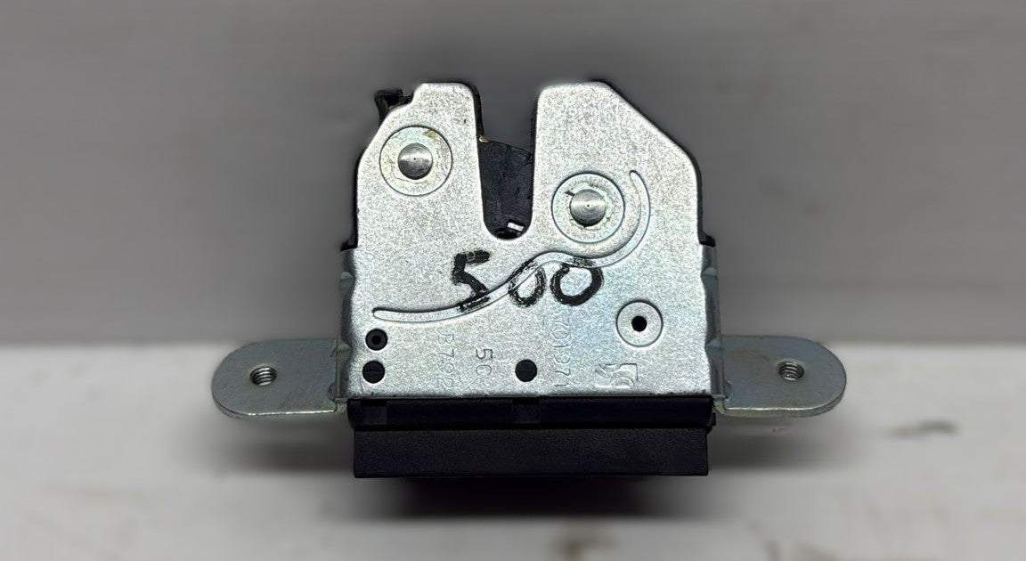 SERRATURA CHIUSURA PORTELLONE FIAT 500 CODICE:55701971