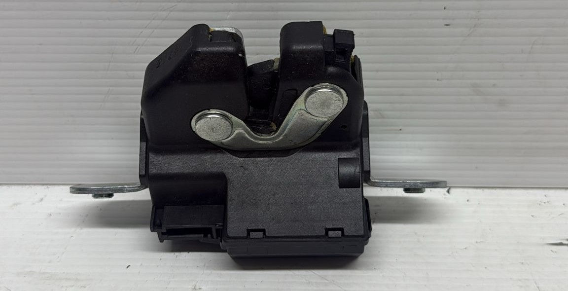 SERRATURA CHIUSURA PORTELLONE FIAT 500 CODICE:55701971