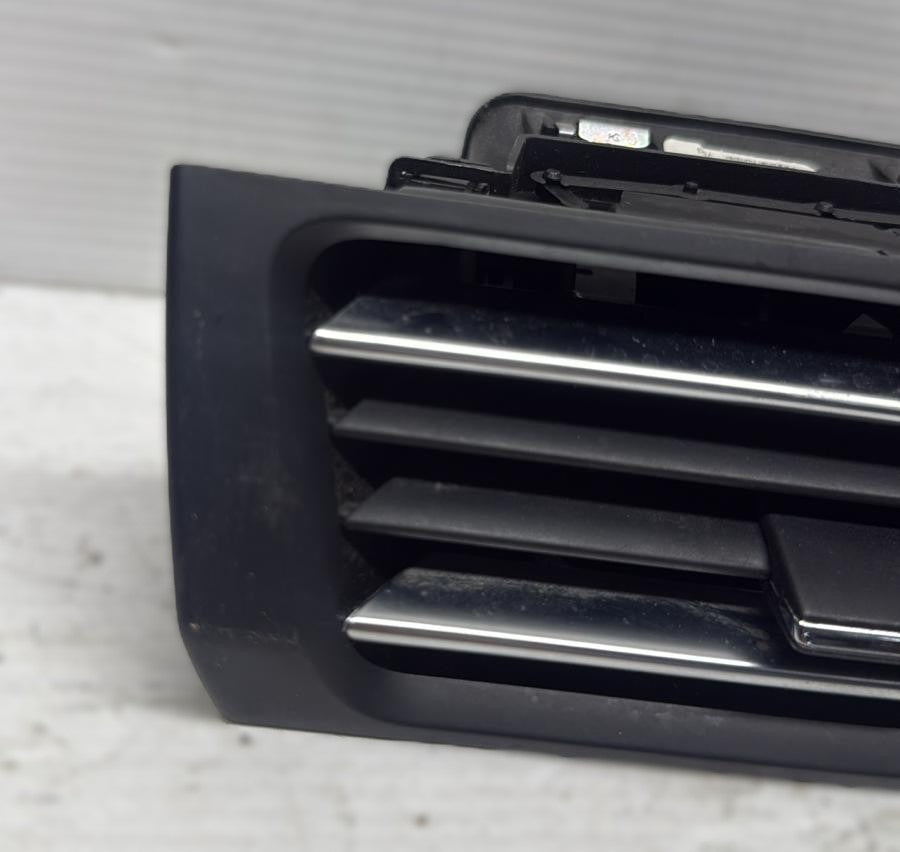 BOCCHETTA ARIA CONDIZIONATA LATERALE SINISTRA PEUGEOT 308 II 96778765