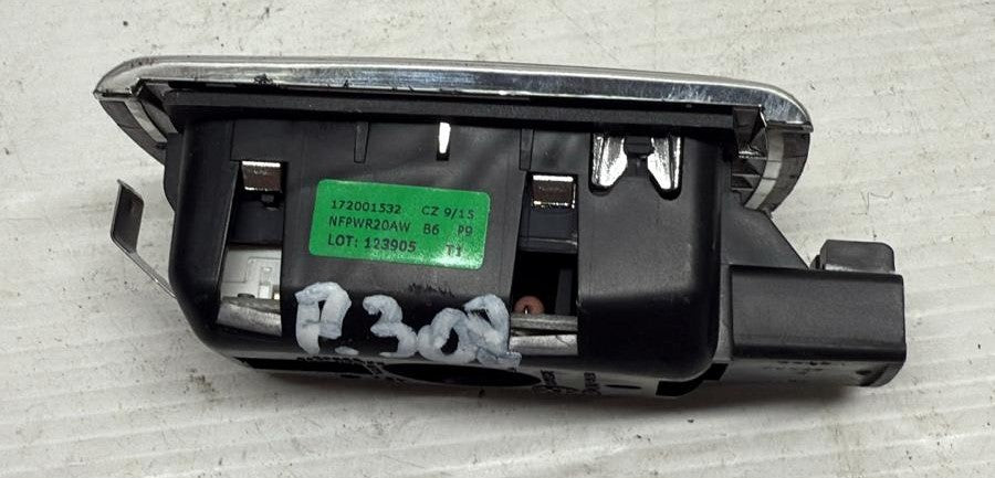 LUCE DI CORTESIA TETTO POSTERIORE PEUGEOT 308 SW GT LINE 2015 172001532