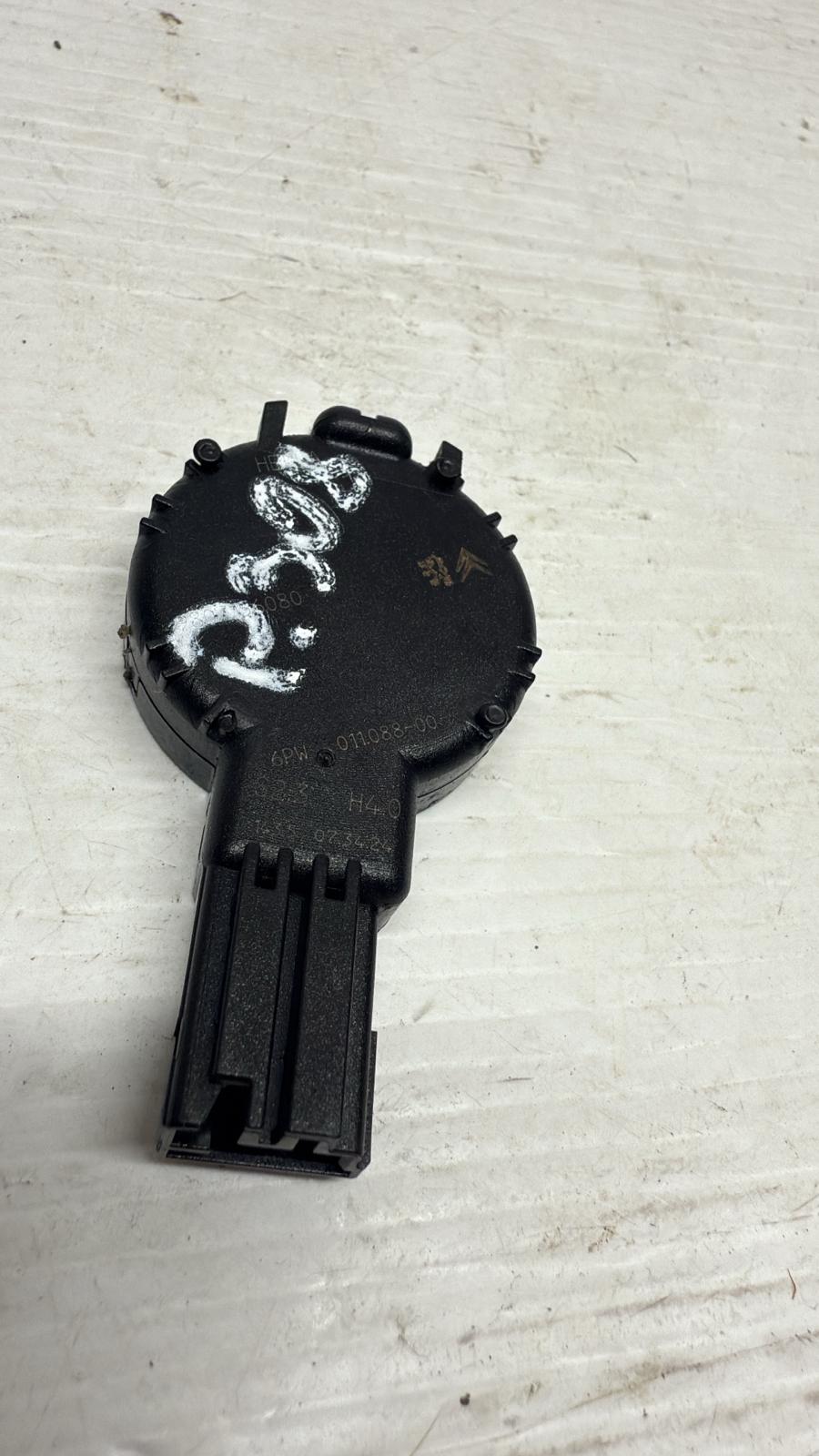 SENSORE PIOGGIA\LUMINOSITA' PEUGEOT 308 \CITROEN C4\CACTUS 2015 9807156080