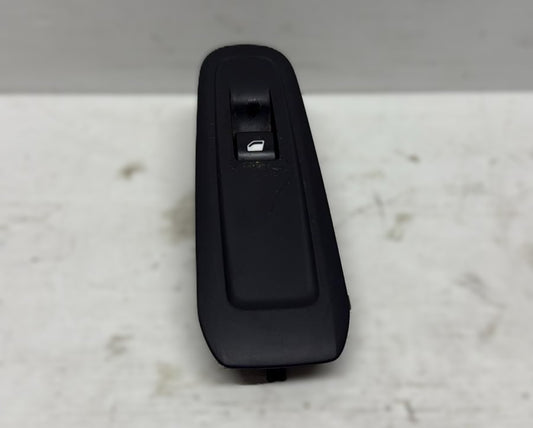 INTERRUTTORE POSTERIORE SINISTRO PEUGEOT 308\CITROEN C4 2015 96762292ZD