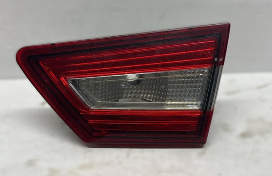 FARO FANALE FANALINO POSTERIORE INTERNO DESTRO RENAULT CLIO IV 2013>