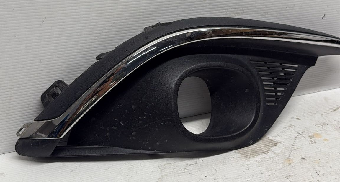 MASCHERINA FENDINEBBIA DESTRA RENAULT SCENIC 2018 CODICE:62086464R