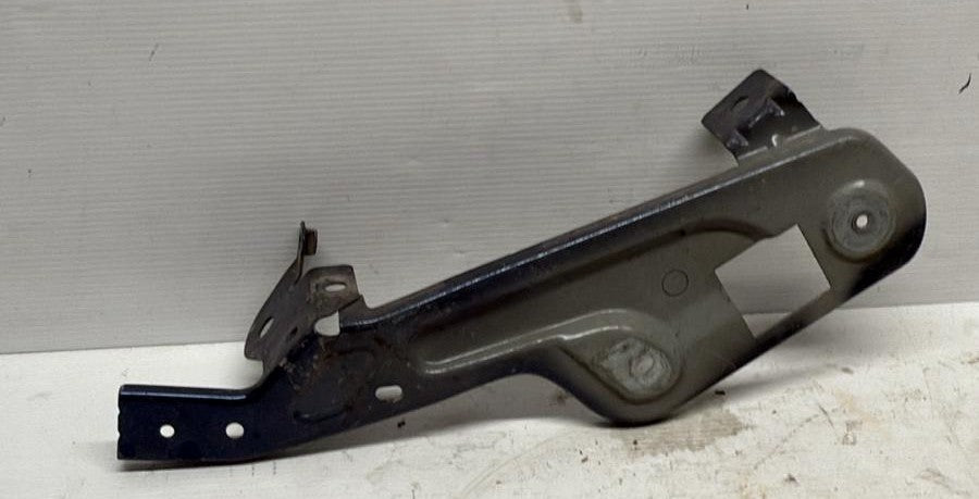 RINFORZO PARAURTI ANTERIORE RENAULT SCENIC 2018 CODICE:620426570R