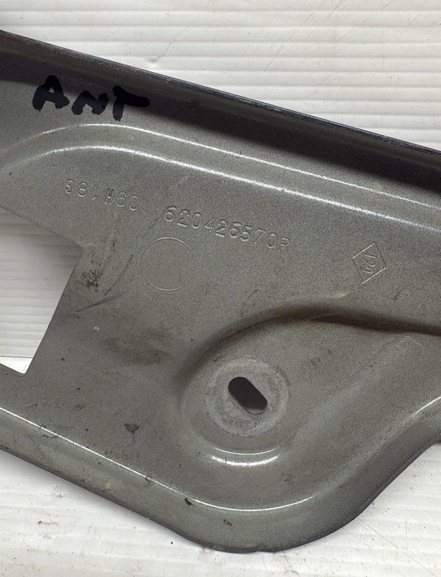 RINFORZO PARAURTI ANTERIORE RENAULT SCENIC 2018 CODICE:620426570R