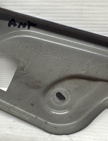 RINFORZO PARAURTI ANTERIORE RENAULT SCENIC 2018 CODICE:620426570R