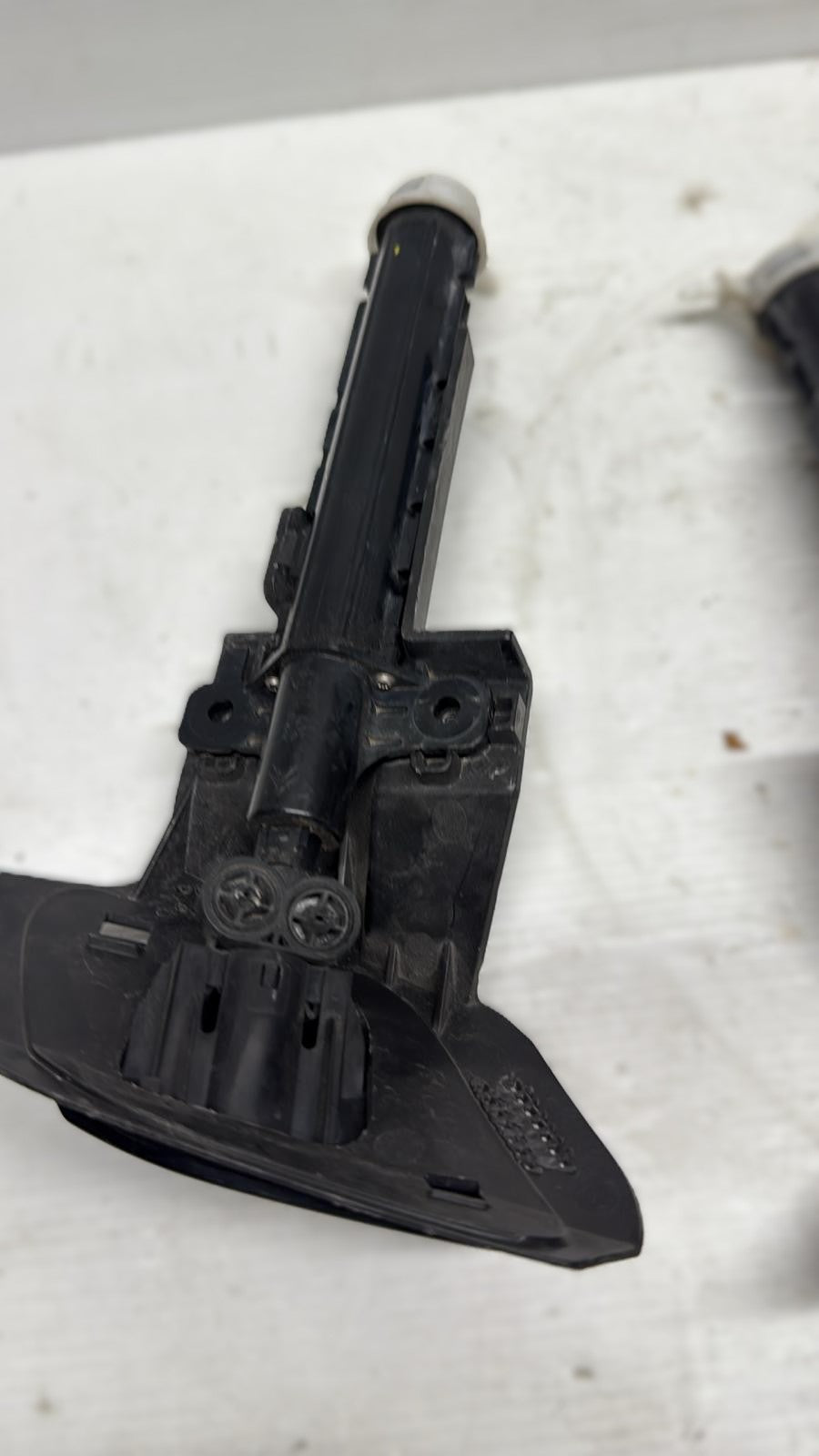 COPPIA UGELLI LAVAFARI RENAULT SCENIC 2018 ORIGINALI USATI