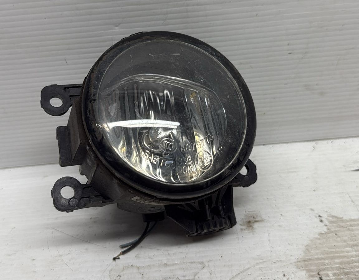 FARO FENDINEBBIA ANTERIORE DESTRA RENAULT MEGANE\SCENIC 2017 261503971R