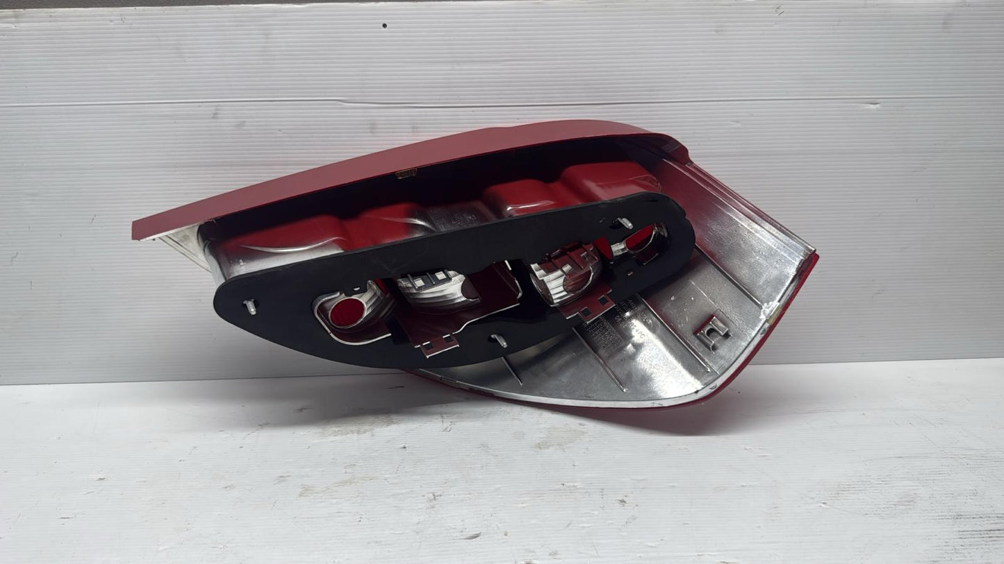 STOP FANALE POSTERIORE SINISTRO MERCEDES CLASSE A 169 2008