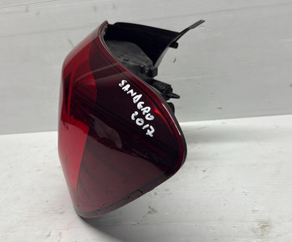 STOP FANALE POSTERIORE DESTRO DACIA SANDERO 2017 ORIGINALE USATO