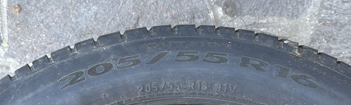 CERCHIO IN FERRO DACIA SANDERO 2022 205/55/R16 91V GOMMA PIRELLI